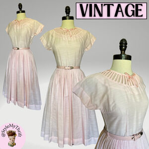 Vintage 50s Pink Dress Midcentury Cupcake Party Rockabilly Retro Wedding Guest